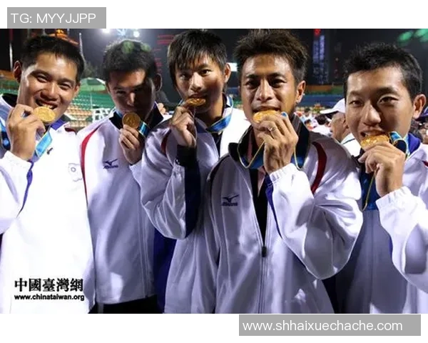 南京网球队的崛起与荣耀：网球巨献背后的故事与力量探秘