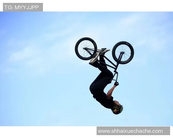 成都极限运动队在极限运动联赛中的灵活性表现及其对赛事的影响分析 成都极限运动队在极限运动联赛中的灵活性表现及其对赛事的影响分析