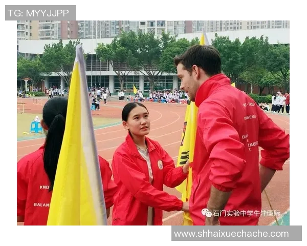 武汉街舞队的区域防守策略解析与舞蹈文化的深度融合探讨