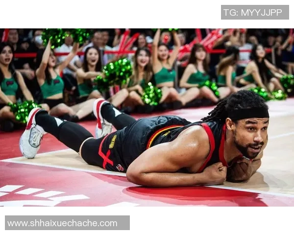 深圳篮球队技术争议引发热议球迷与专家观点交锋解析比赛关键时刻 深圳篮球队技术争议引发热议球迷与专家观点交锋解析比赛关键时刻