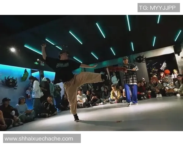 深圳街舞队的力量与激情探索街舞文化的魅力与影响