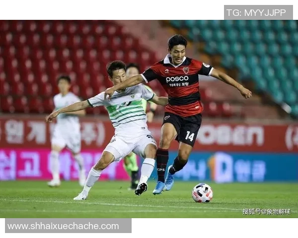 2012年恒大与全北现代激战回顾:亚冠赛场的经典对决与历史意义 2012年恒大与全北现代激战回顾:亚冠赛场的经典对决与历史意义